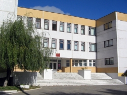 Школа - СШ №218 (средняя школа №218)